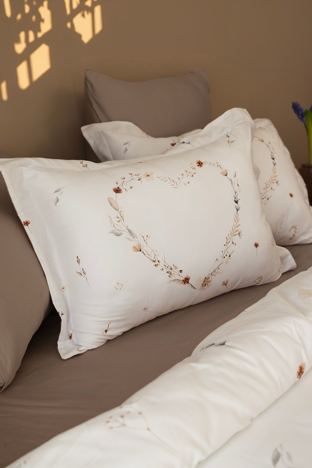 Bloomy %100 Pamuk 200 TC (80 Tel) Dijital Baskılı Nevresim Takımı Bej-3